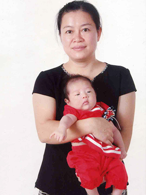 快连母婴-月嫂抱娃照