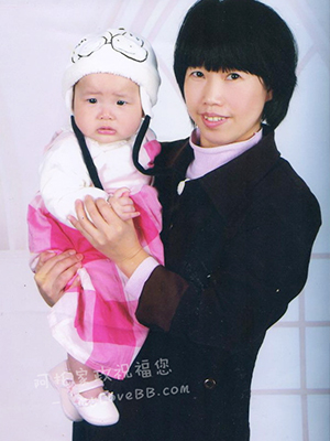 快连母婴-月嫂抱娃照