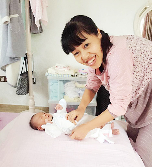 快连月嫂信随芝