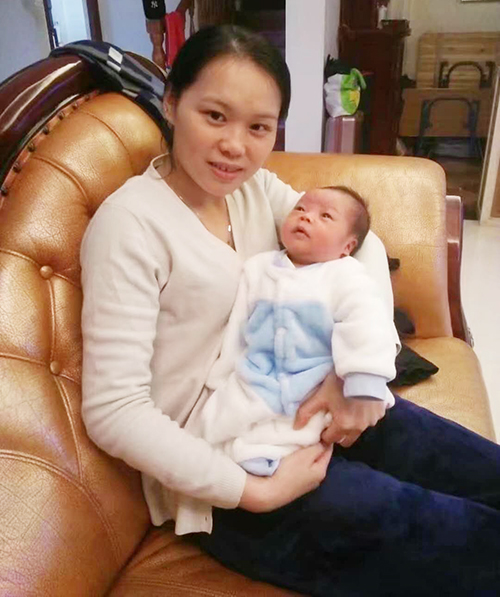 快连月嫂杨小英