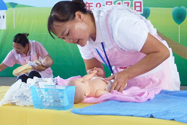 育婴员服务 育婴员服务